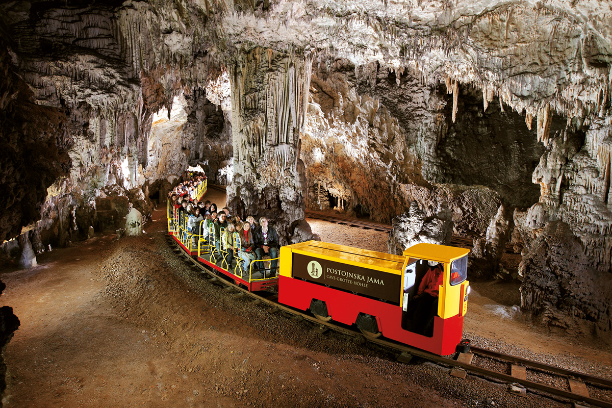 De grotten van Postojna in Slovenië