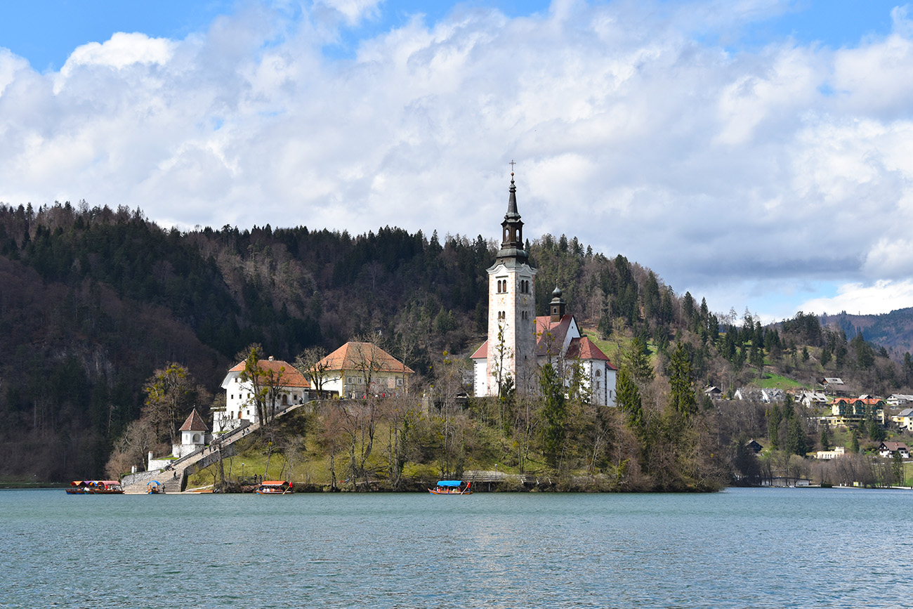 De kerk van Bled in Slovenië 