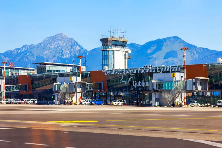 Ljubljana airport - vliegen naar Ljubljana